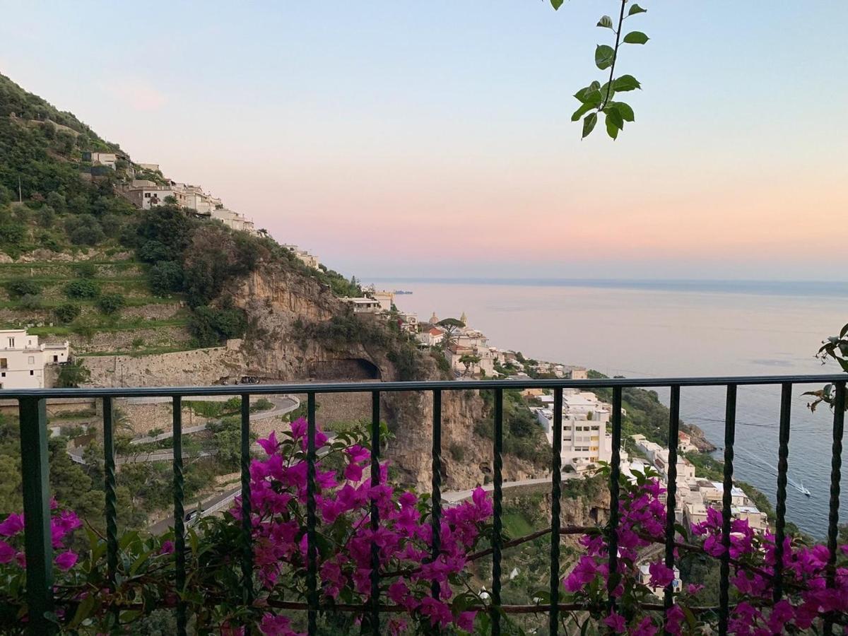 Hotel Pellegrino Praiano Exterior photo